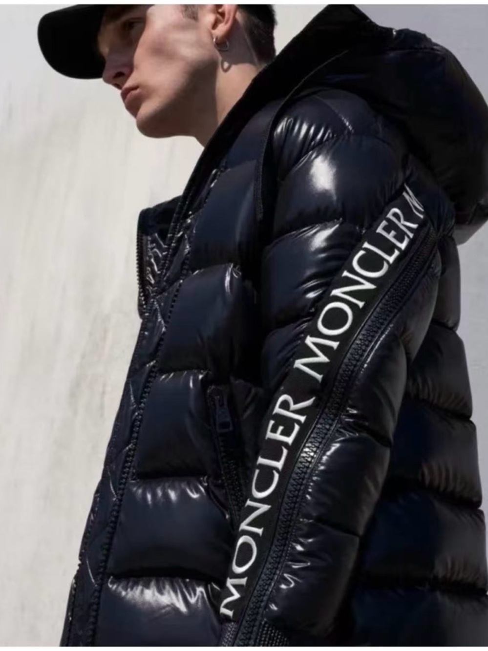 MonclerGlossy Navy Black Logo-Trim Puffer Jacket for men and women